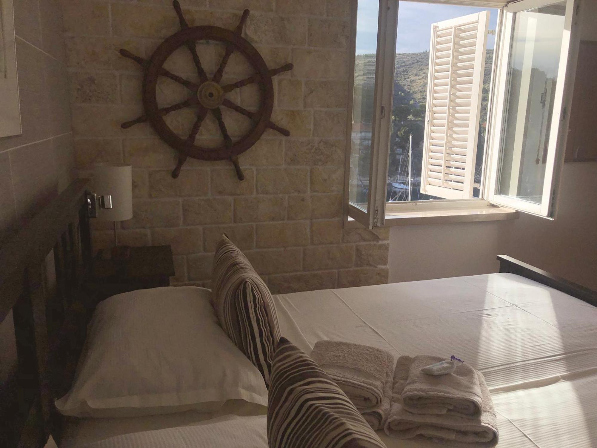 3 A-10, A-11 And A-12 , 4-4-6 Beds *