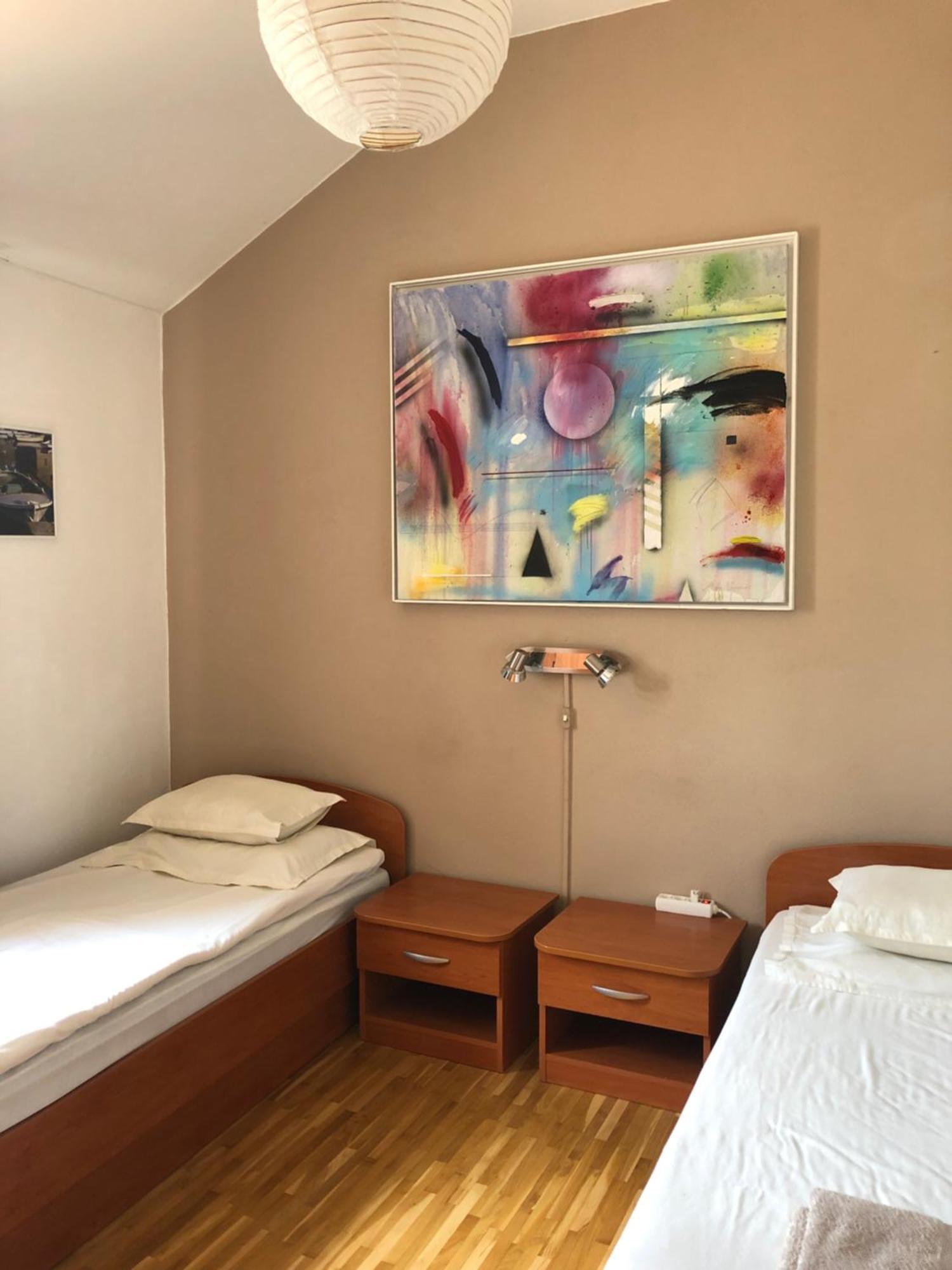 3 A-10, A-11 And A-12 , 4-4-6 Beds Apartman *